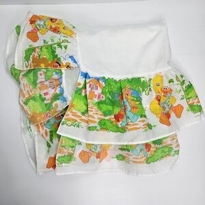 Seasame Street Bedskirt Muppets Toddler Hensen Big Bird & Friends Made in USA